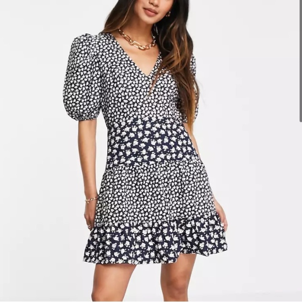 French Connection puff sleeve whimsy floral mini dress in blue size 6